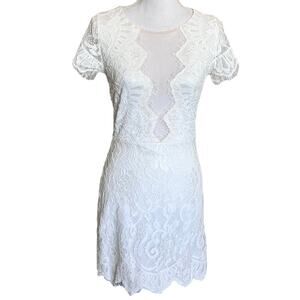 Storia White Lace Dress Size Medium